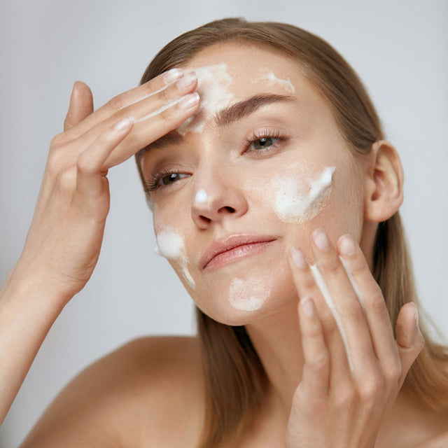 Best Turmeric Products for Mature Skin (Age 50+)