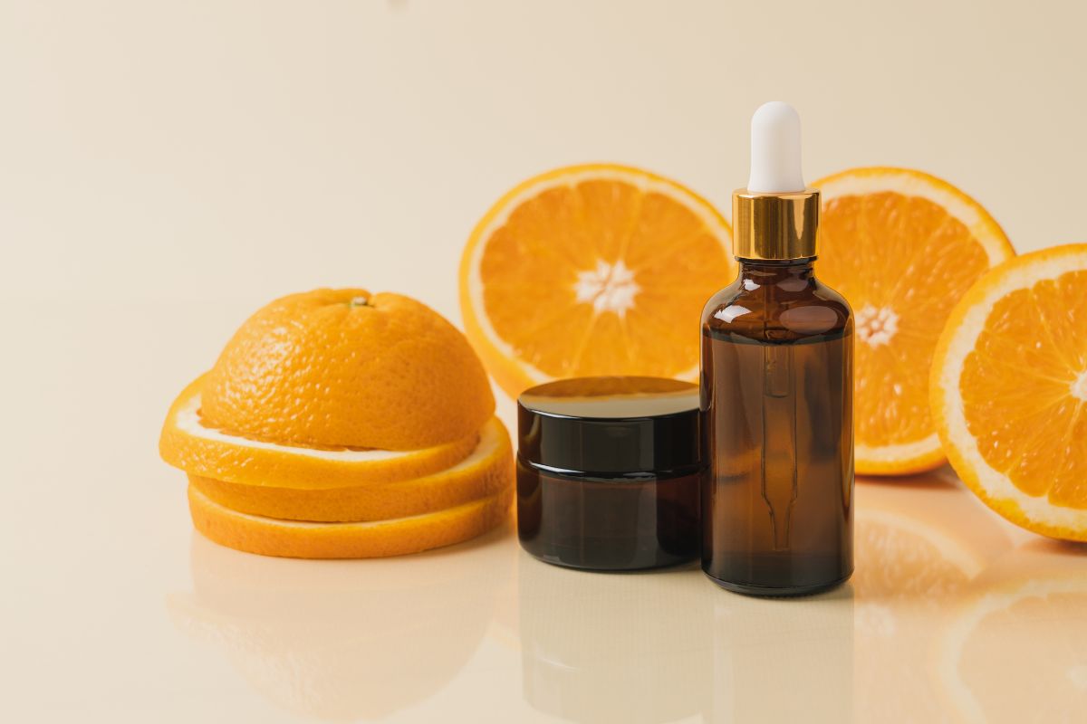 Vitamin C Derivatives For Skincare: The Differences Explained