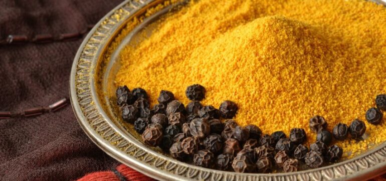 Turmeric and black pepper create a powerful synergy, enhancing the benefits of each spice.