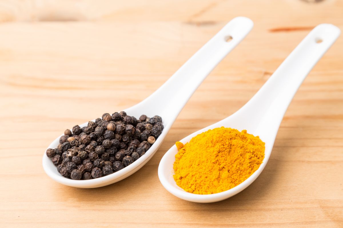 The Power Of Turmeric And Black Pepper: What Is It Good For?